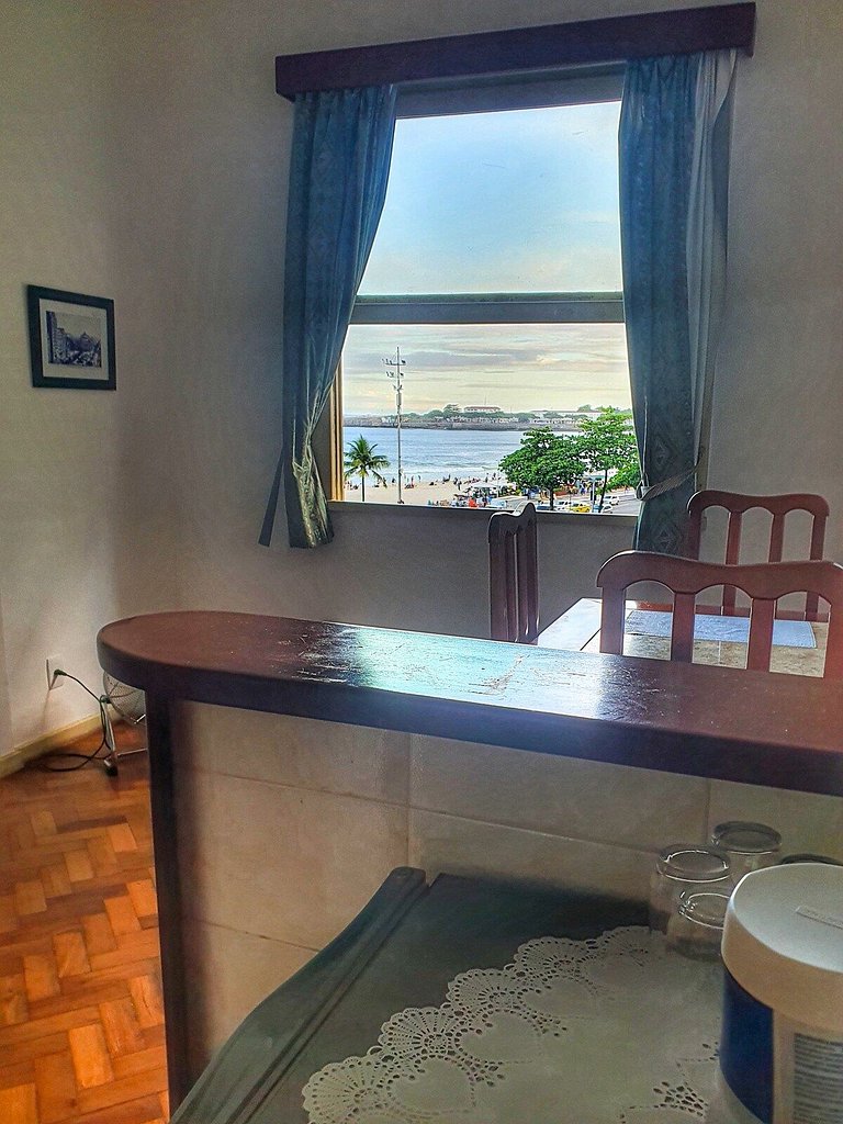 Apto com vista de Copacabana