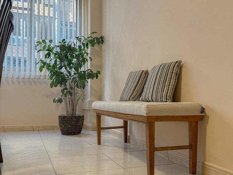 Apartamento lindo e amplo no Leblon