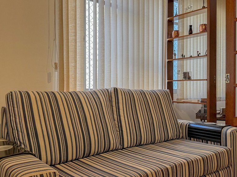 Apartamento lindo e amplo no Leblon