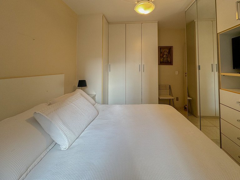 Apartamento lindo e amplo no Leblon