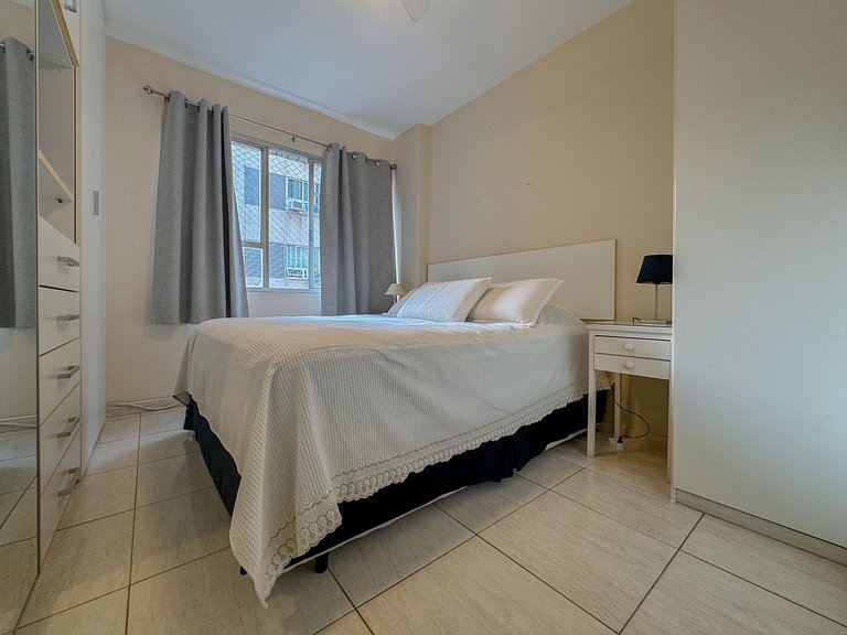 Apartamento lindo e amplo no Leblon