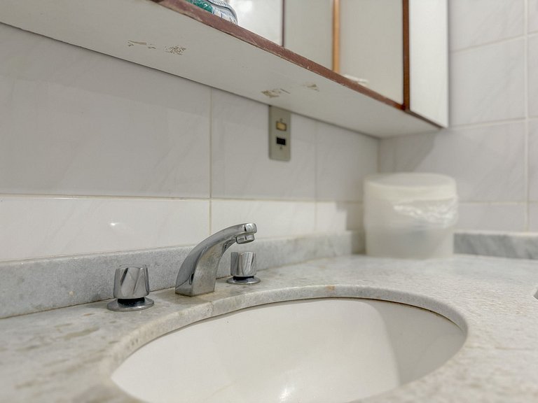 Apartamento lindo e amplo no Leblon