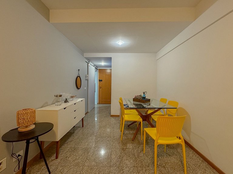 Apartamento com Piscina e Área de Lazer!
