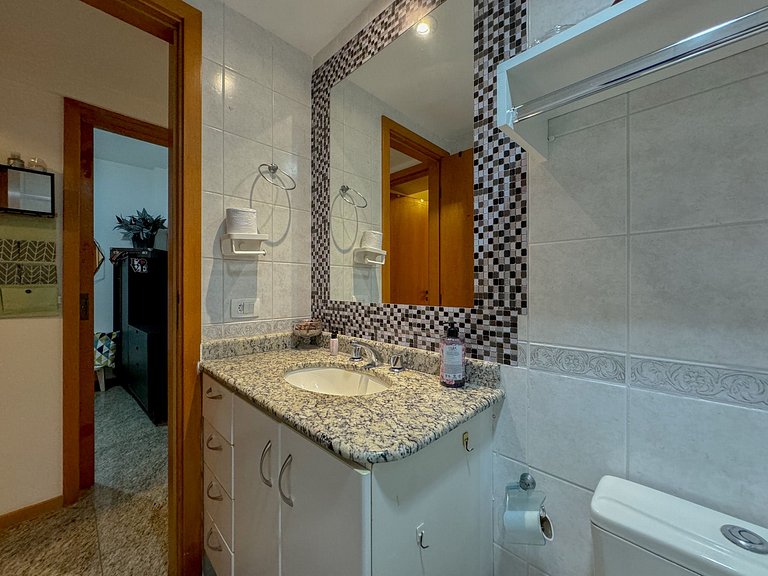Apartamento com Piscina e Área de Lazer!