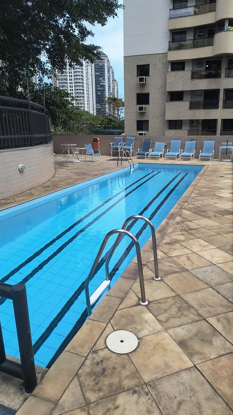 Apartamento com Piscina e Área de Lazer!