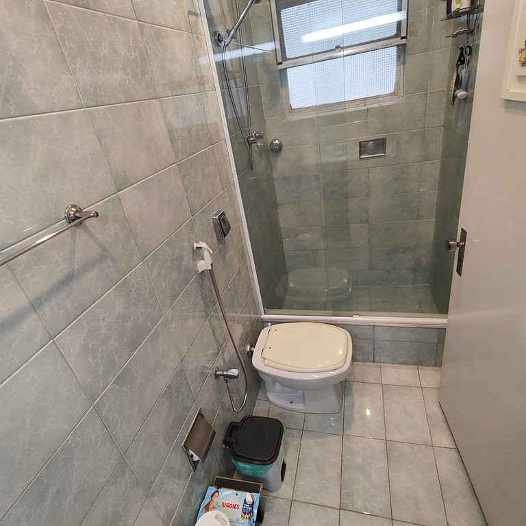 Luxuoso Apartamento 3 quartos na Praia do Leme