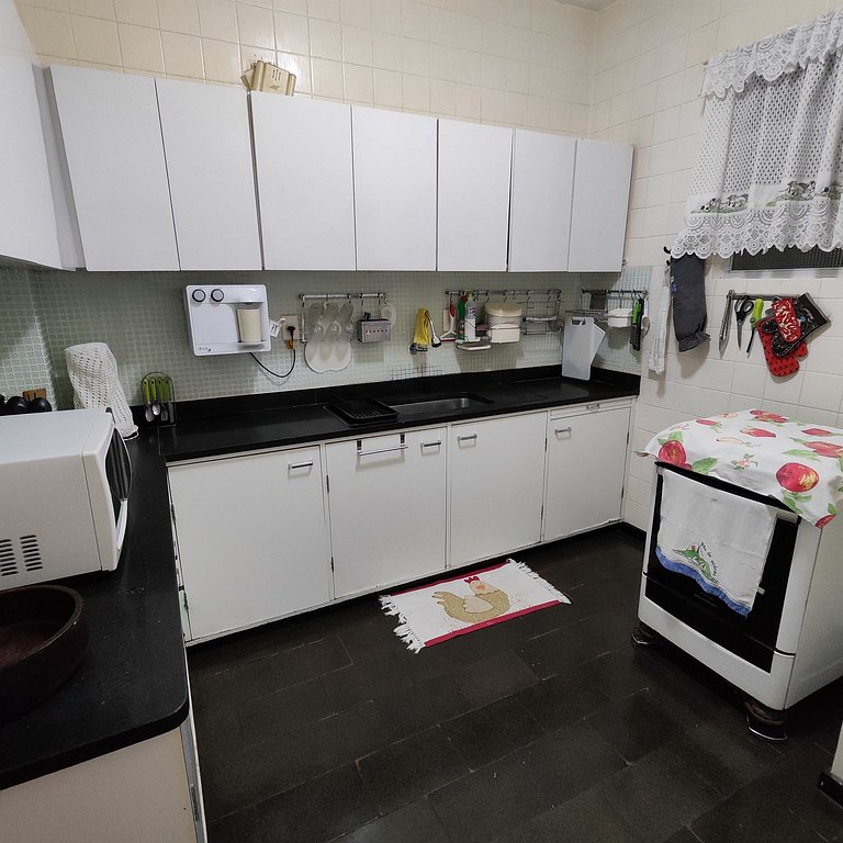 Luxuoso Apartamento 3 quartos na Praia do Leme