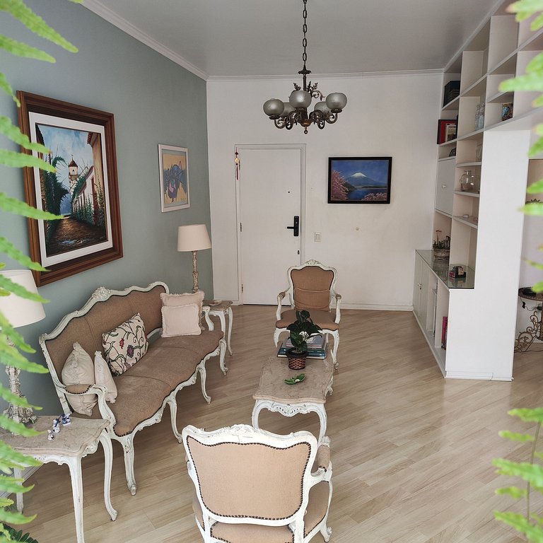 Luxuoso Apartamento 3 quartos na Praia do Leme