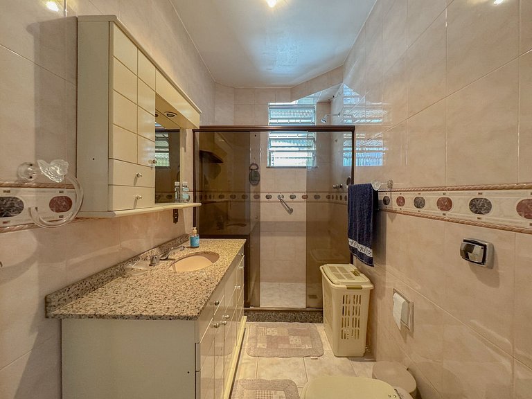 Apartamento completo perto da Praia de Copacabana