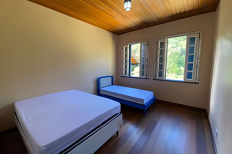 Casa de campo na Fazenda Vale Alpino