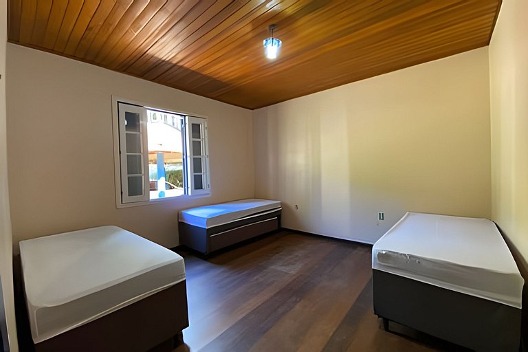 Casa de campo na Fazenda Vale Alpino