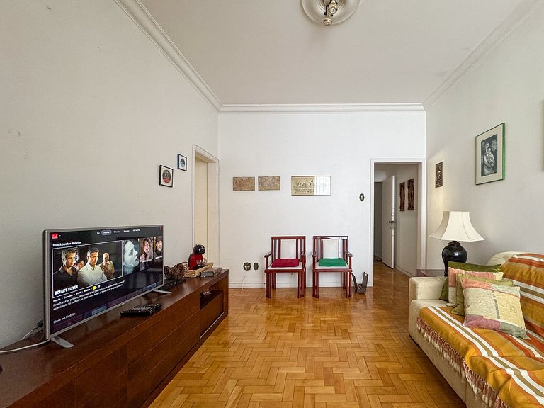 Apartamento completo perto da Praia de Copacabana