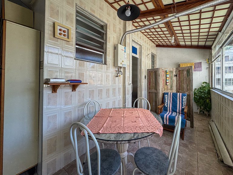 Apartamento completo perto da Praia de Copacabana