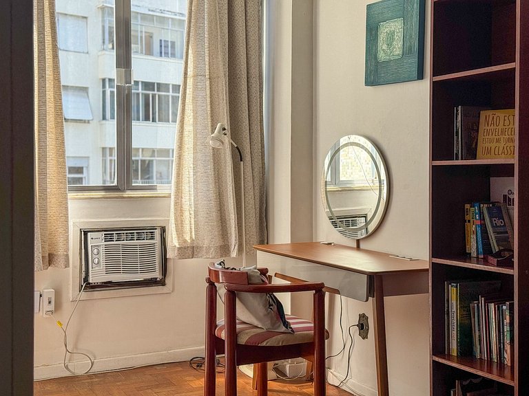 Apartamento completo perto da Praia de Copacabana