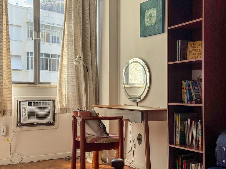 Apartamento completo perto da Praia de Copacabana