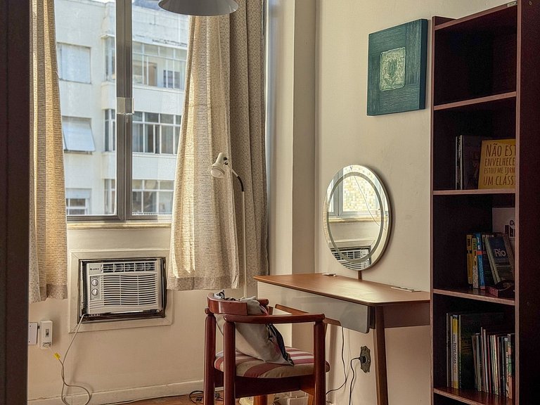 Apartamento completo perto da Praia de Copacabana