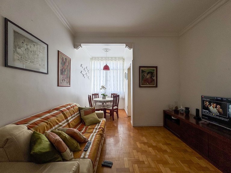 Apartamento completo perto da Praia de Copacabana