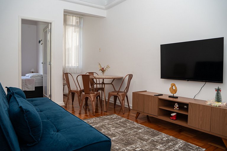 Apartamento Completo a 2 minutos da Praia do Leme