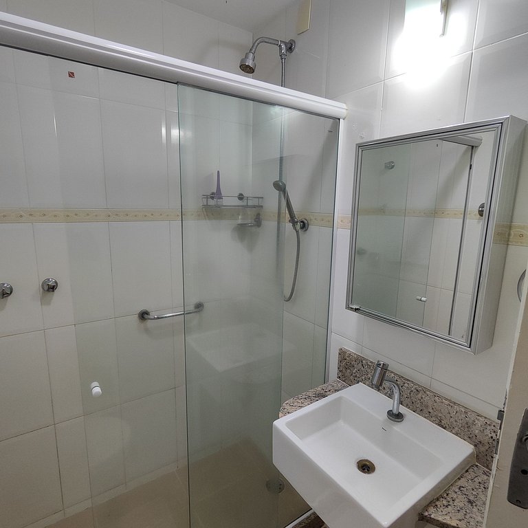 Apartamento Completo a 2 minutos da Praia do Leme