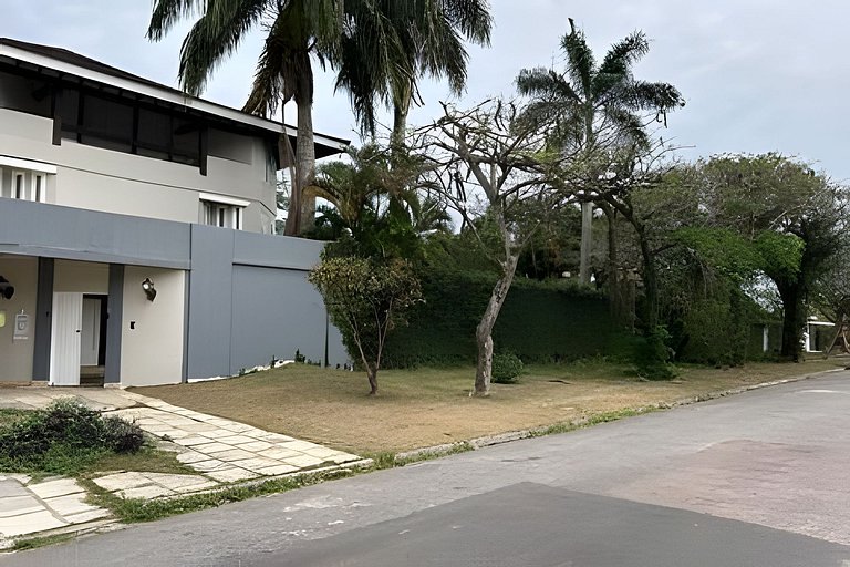 Mansão de Luxo na Barra / 50 pessoas + Eventos