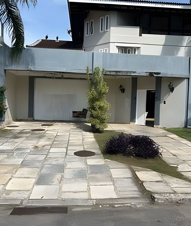 Mansão de Luxo na Barra / 50 pessoas + Eventos