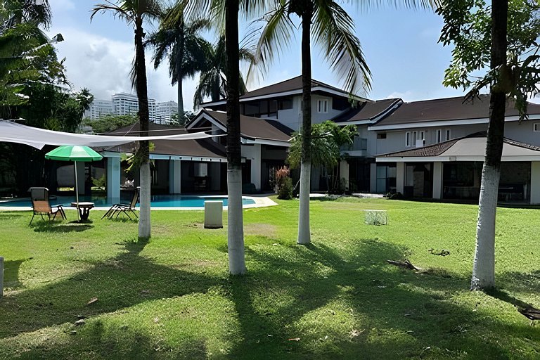 Mansão de Luxo na Barra / 50 pessoas + Eventos
