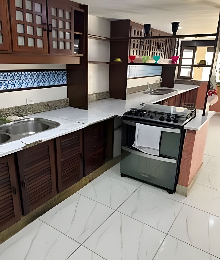 Mansão de Luxo na Barra / 50 pessoas + Eventos