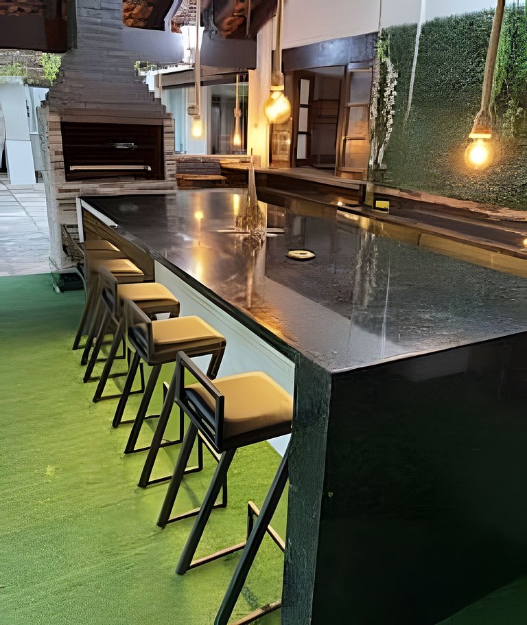 Mansão de Luxo na Barra / 50 pessoas + Eventos