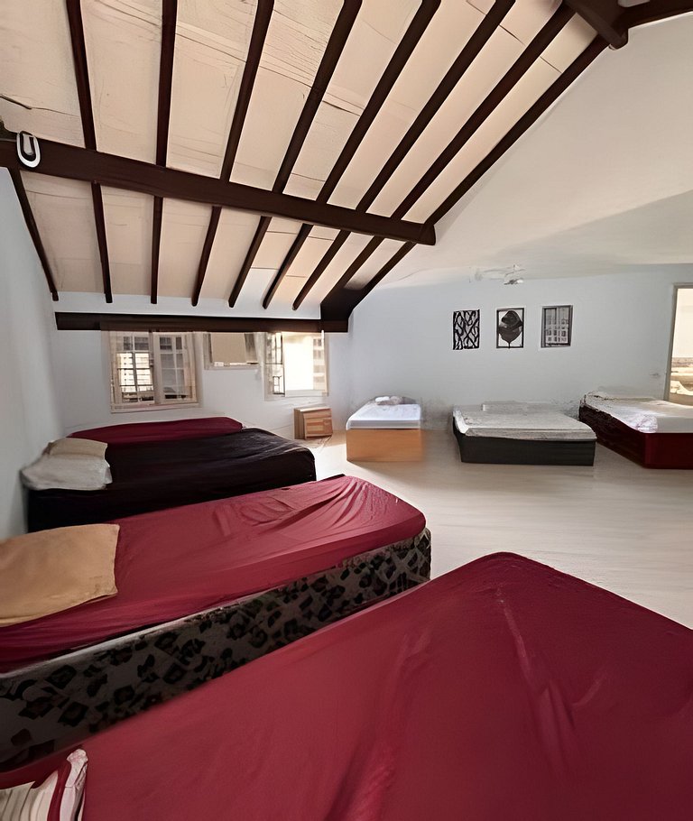 Mansão de Luxo na Barra / 50 pessoas + Eventos