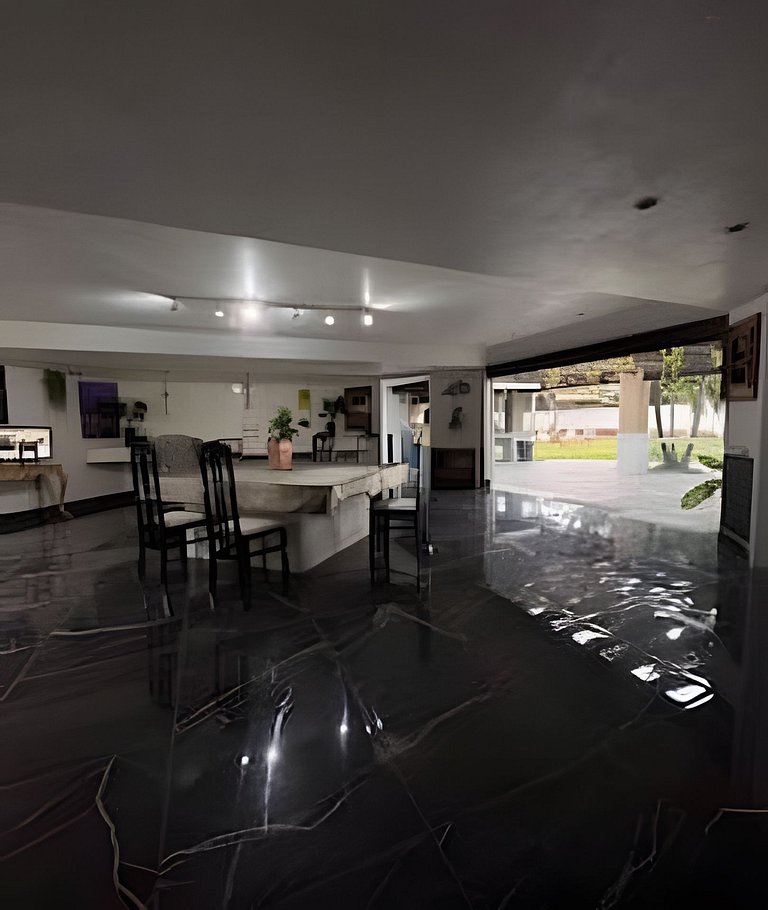 Mansão de Luxo na Barra / 50 pessoas + Eventos