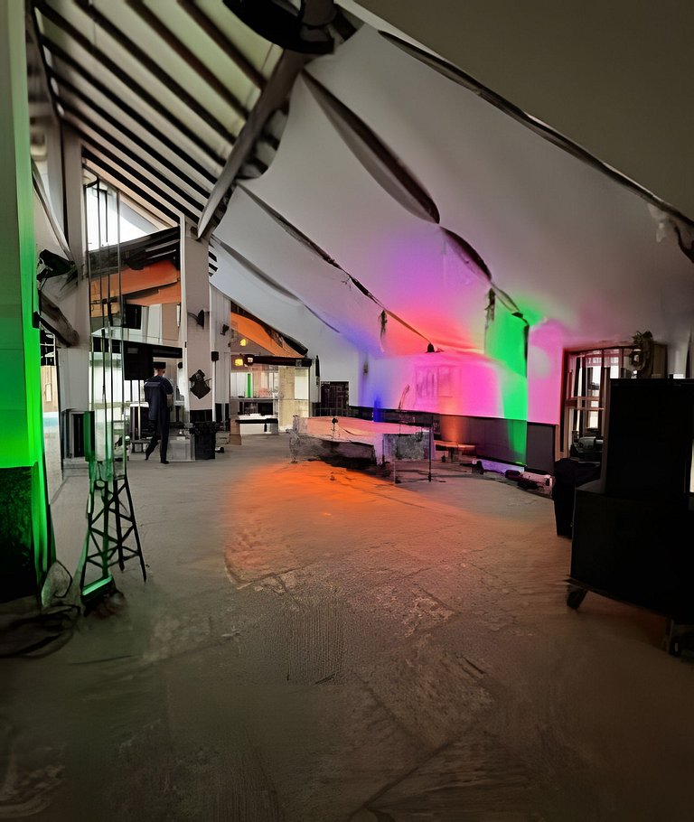 Mansão de Luxo na Barra / 50 pessoas + Eventos