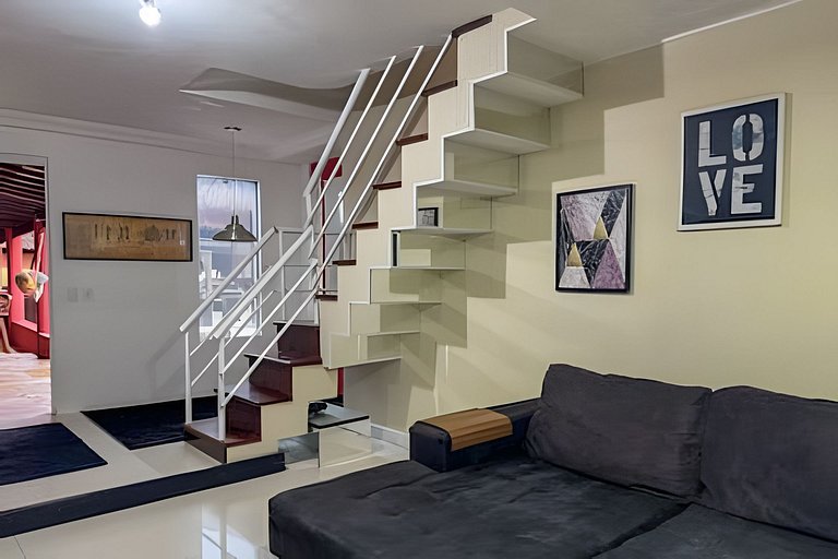 Excelente e completa casa no Recreio!!