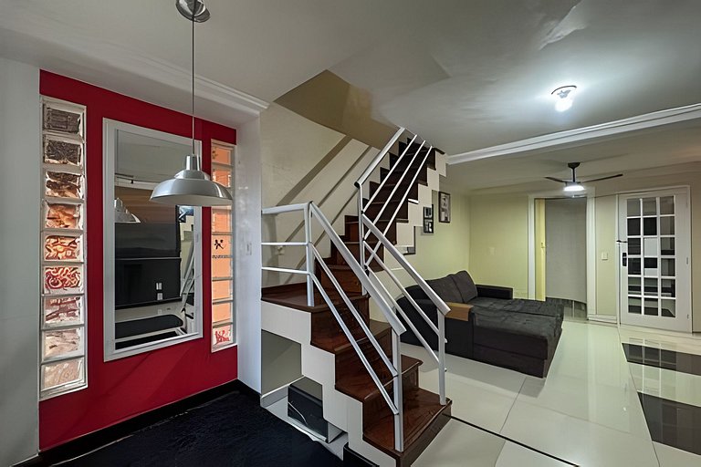 Excelente e completa casa no Recreio!!
