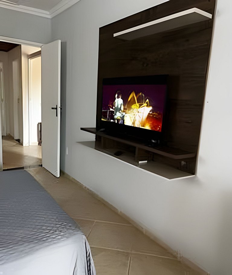 Casa duplex c/ praia particular.