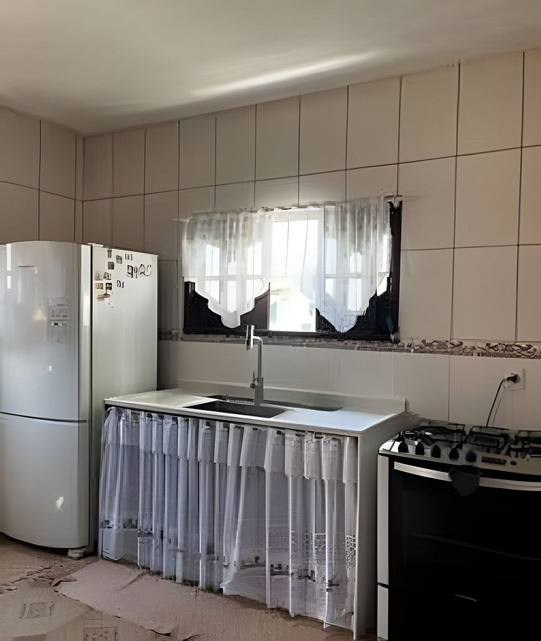 Casa duplex c/ praia particular.
