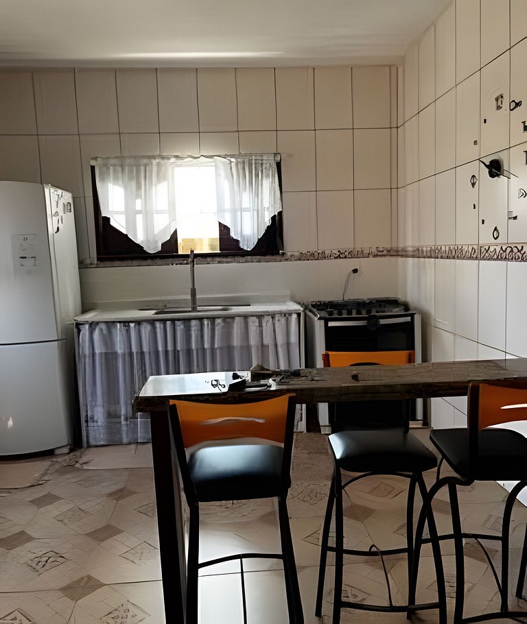 Casa duplex c/ praia particular.