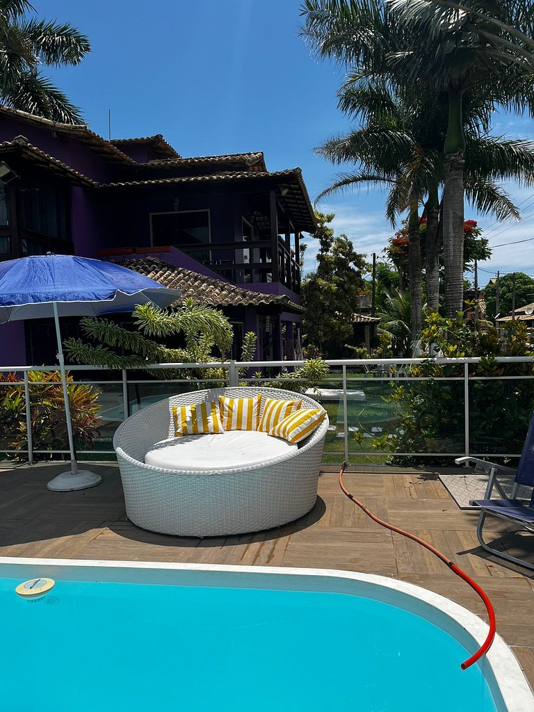 Casa duplex c/ praia particular.