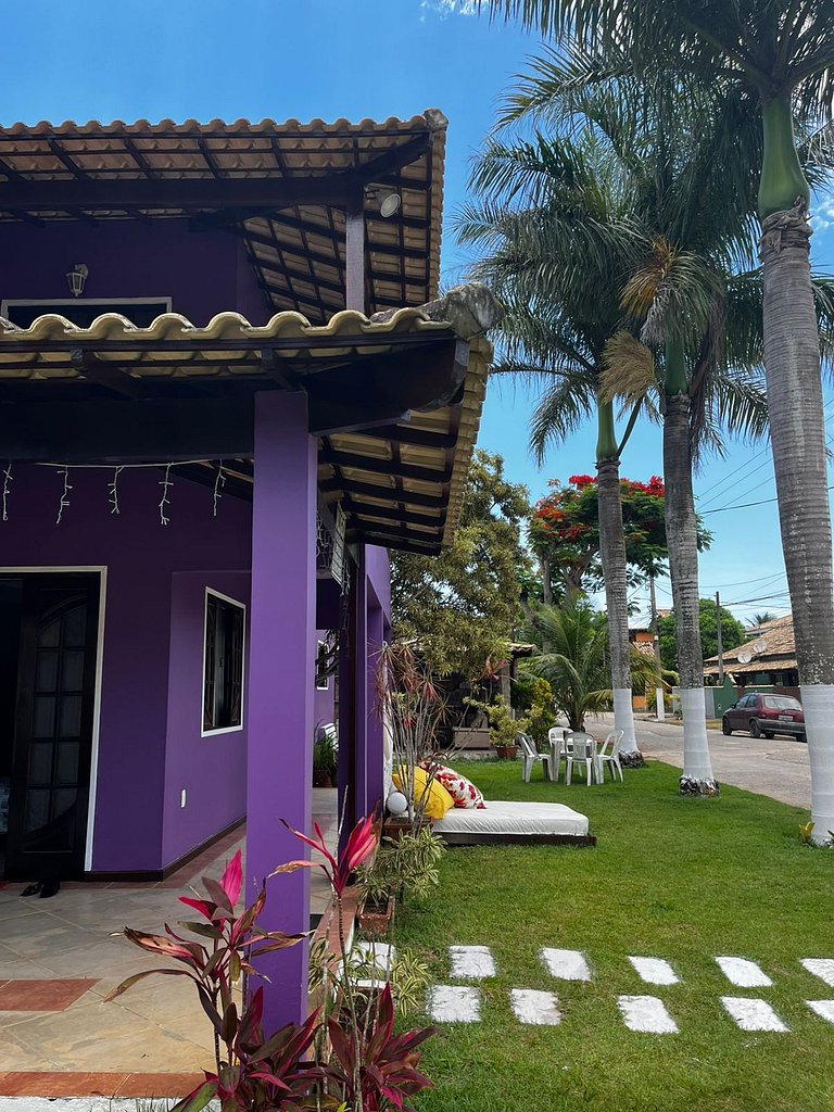 Casa duplex c/ praia particular.