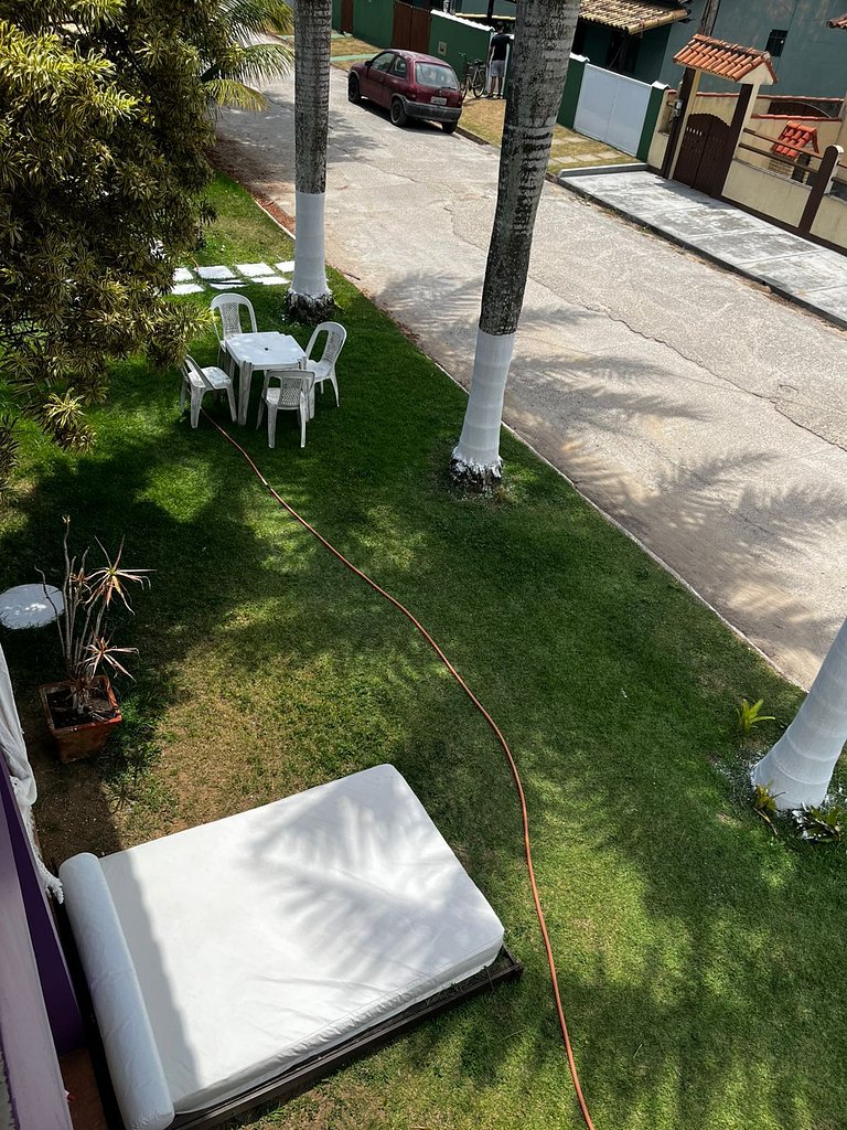 Casa duplex c/ praia particular.