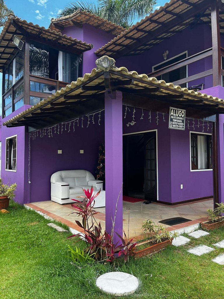 Casa duplex c/ praia particular.