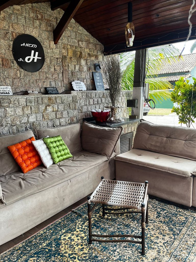Casa duplex c/ praia particular.